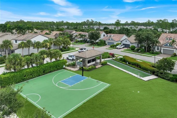 16367 Halberry Ln, Naples, Florida 34110
