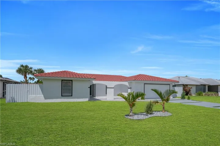2505 Everest Pkwy, Cape Coral, Florida 33904