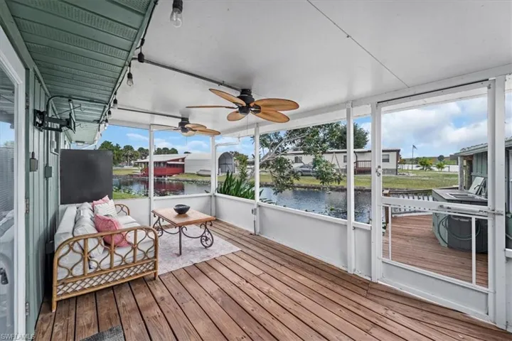 Covered screened patio