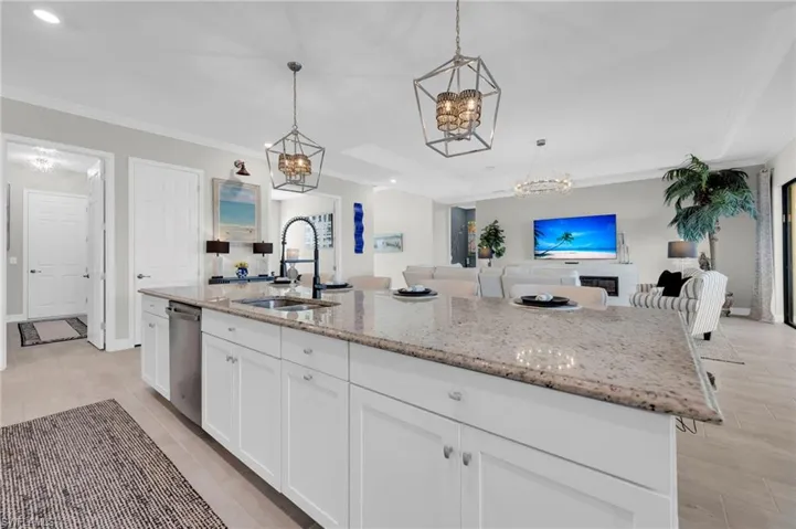 Massive 12.5 ft Island for family gathering
