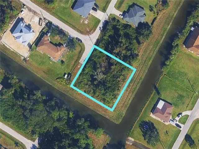 2801/2803 Ansel Ave S, Lehigh Acres, Florida 33973