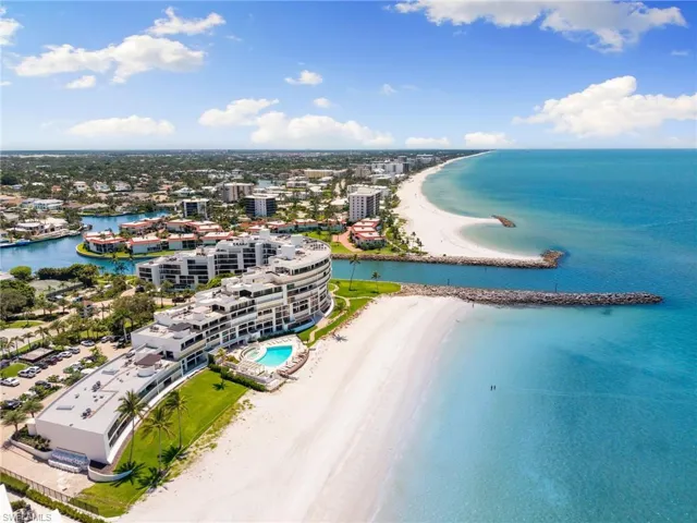 2355  Gulf Shore N BLVD, Naples, FL 34103