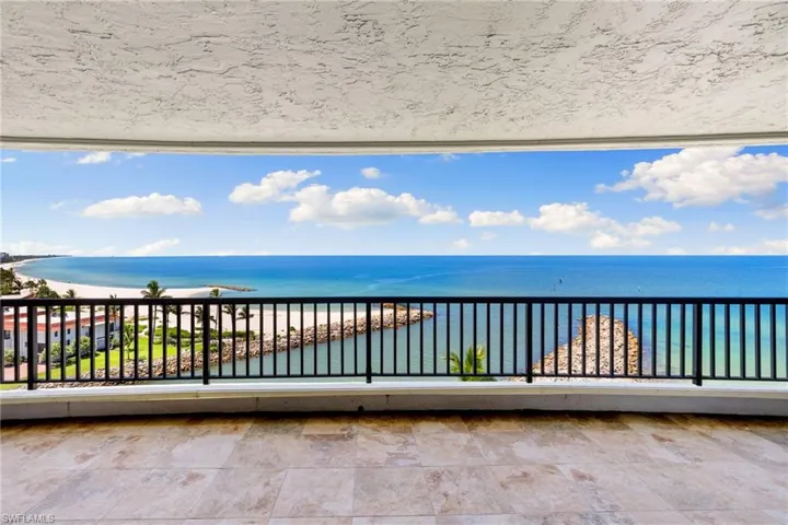 2355  Gulf Shore N BLVD, Naples, FL 34103