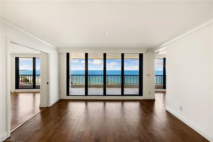 2355  Gulf Shore N BLVD, Naples, FL 34103