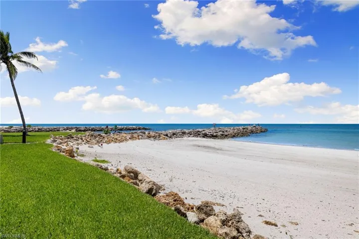 2355  Gulf Shore N BLVD, Naples, FL 34103