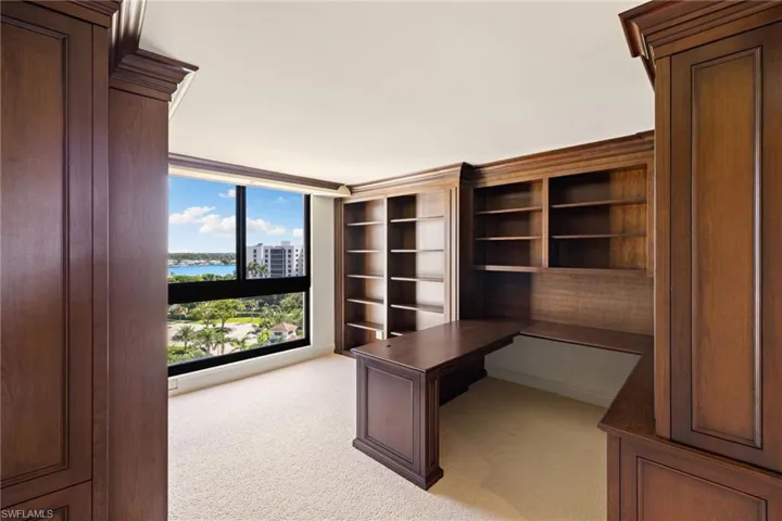 2355  Gulf Shore N BLVD, Naples, FL 34103