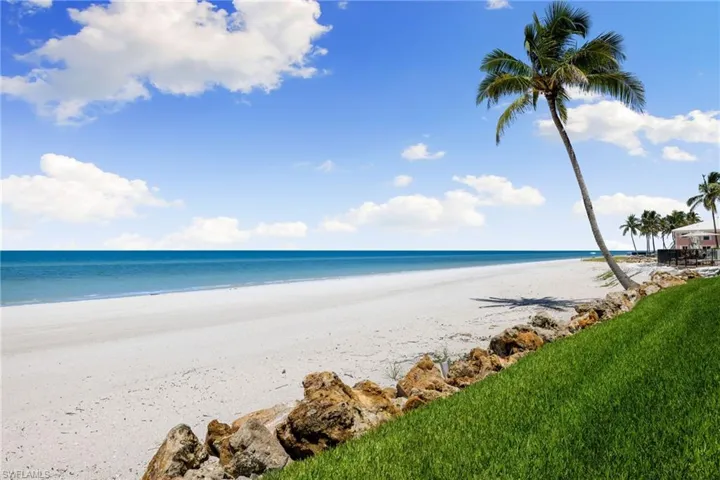 2355  Gulf Shore N BLVD, Naples, FL 34103
