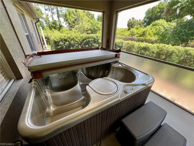 Hot Tub