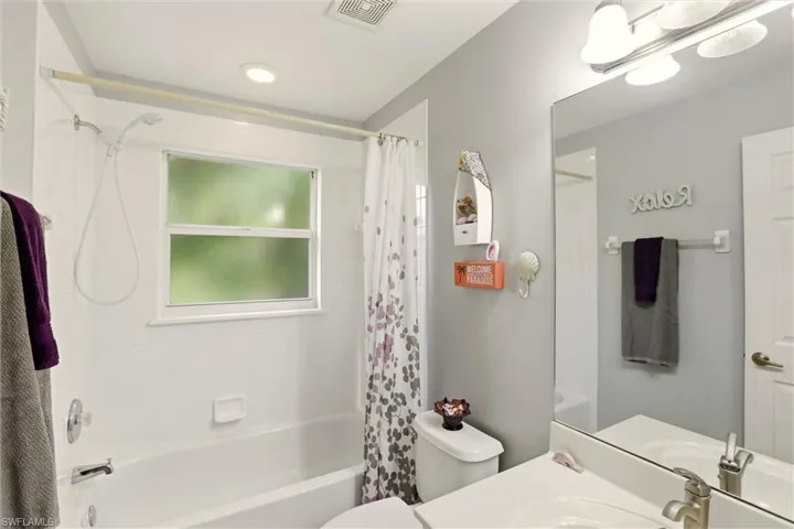 218  Marseille  DR, Naples, FL 34112