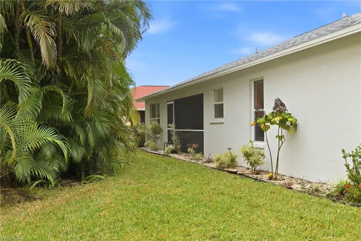 218  Marseille  DR, Naples, FL 34112