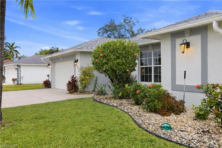 218  Marseille  DR, Naples, FL 34112