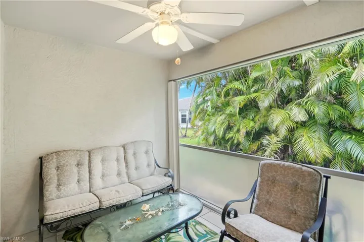 218  Marseille  DR, Naples, FL 34112