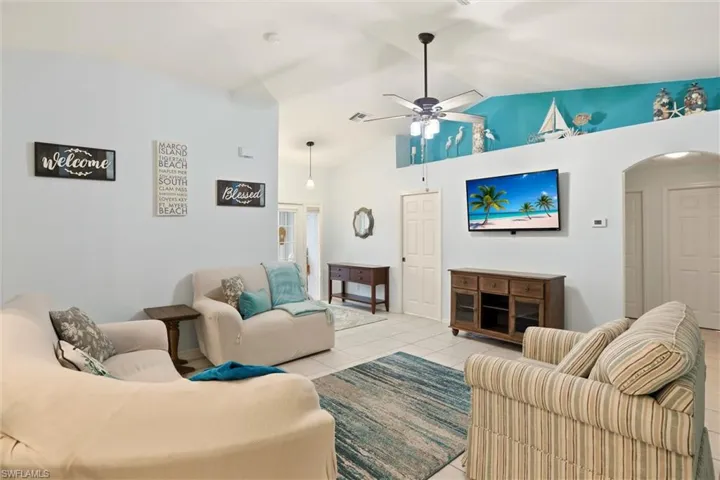 218  Marseille  DR, Naples, FL 34112