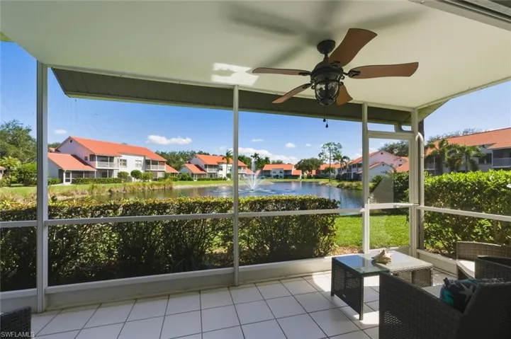 636  Windsor  SQ, Naples, FL 34104