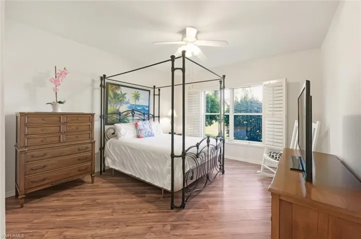 636 Windsor Sq # 102, Naples, Florida 34104