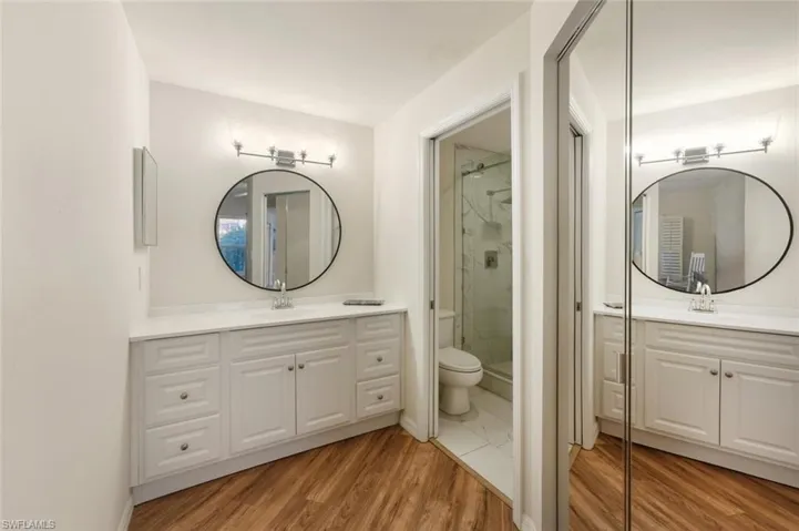 636 Windsor Sq # 102, Naples, Florida 34104