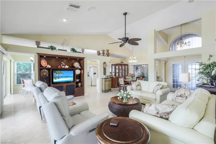 6730  Harwich  CT, Naples, FL 34104