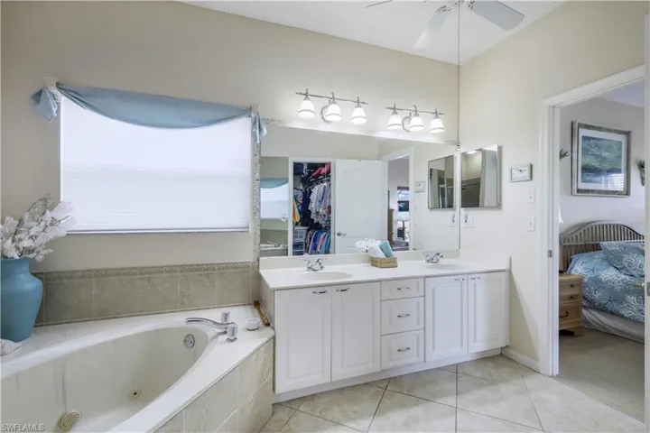 6730  Harwich  CT, Naples, FL 34104