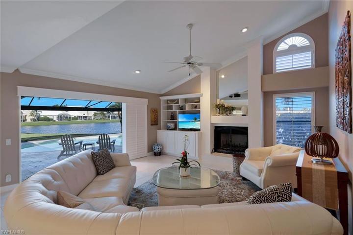 28800  Regis  CT, Bonita Springs, FL 34134