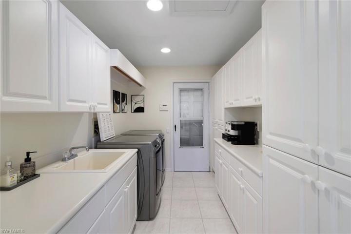 Pantry & Laundry