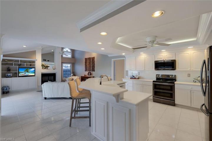 28800  Regis  CT, Bonita Springs, FL 34134