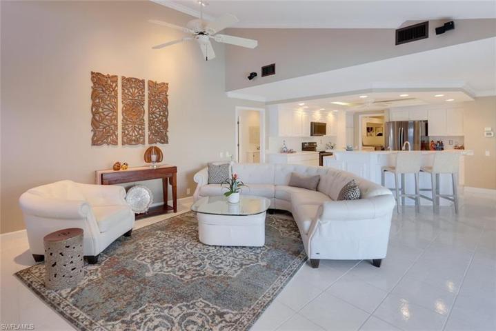 28800  Regis  CT, Bonita Springs, FL 34134