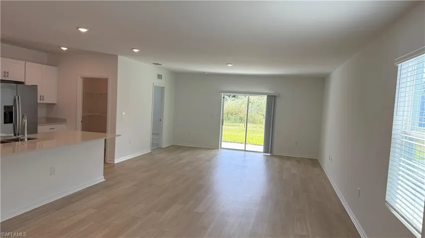 6738 Equinox Ln, North Fort Myers, Florida 33917