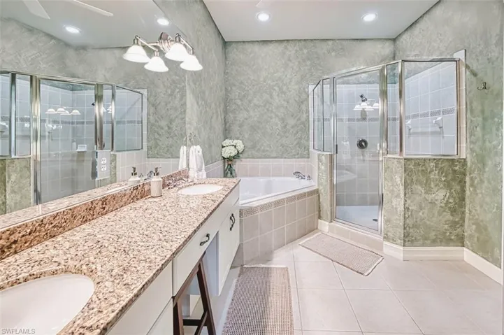 12145 Lucca St 201, Fort Myers, Florida 33966
