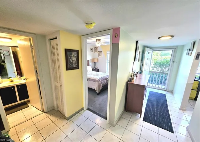 1448  Churchill  CIR, Naples, FL 34116
