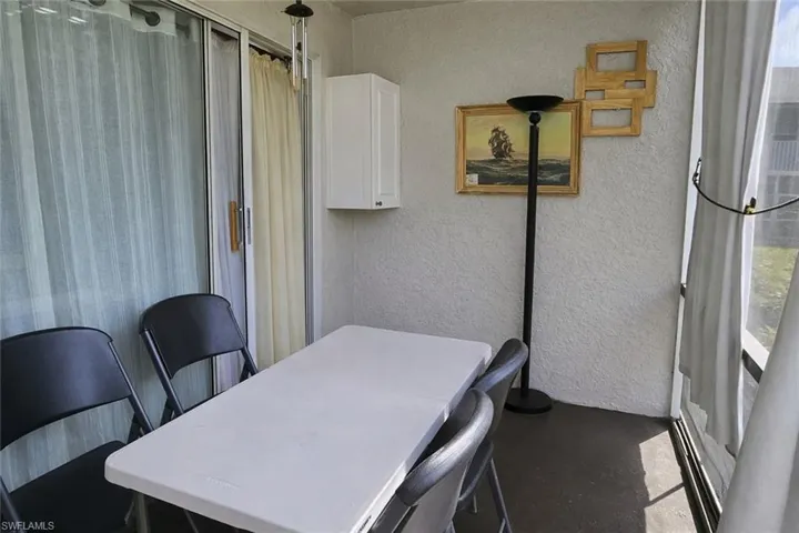 1448  Churchill  CIR, Naples, FL 34116