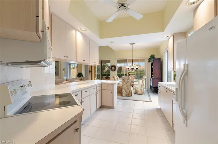 3212  Benicia  CT, Naples, FL 34109