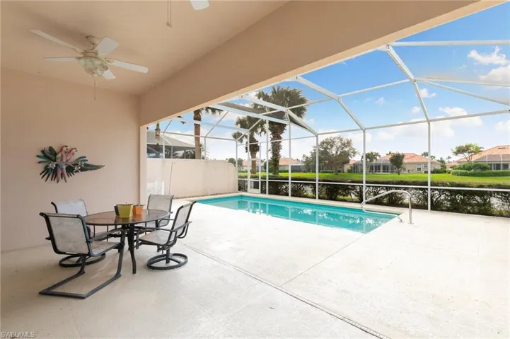 3212  Benicia  CT, Naples, FL 34109