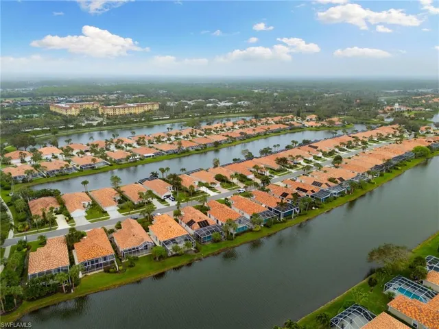 3212  Benicia  CT, Naples, FL 34109