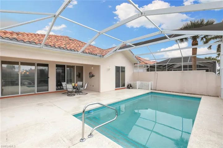 3212  Benicia  CT, Naples, FL 34109