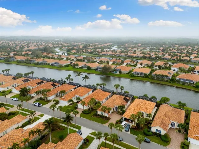 3212  Benicia  CT, Naples, FL 34109