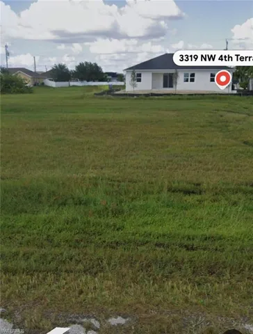 View of green lawn