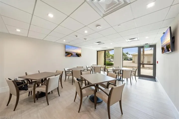 Social Room