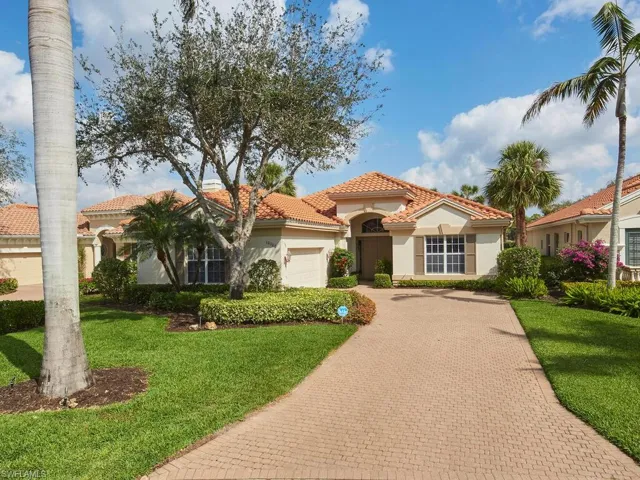 Popular Bardmoor model, renovations completed June 2024 in kitchen, great room and guest bath. New roof 2019. Three bedrooms plus den, 2 full baths and one half bath, two car attached garage, end of cul-de-sac beautifully landscaped lot.