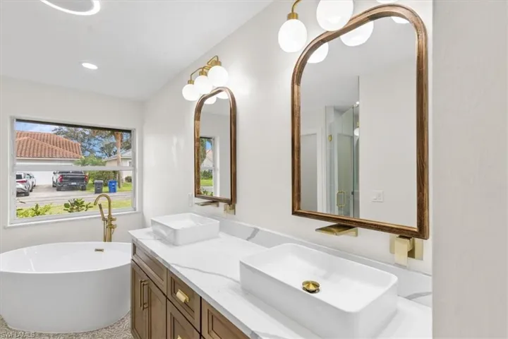 12809 Vista Pine Cir, Fort Myers, Florida 33913