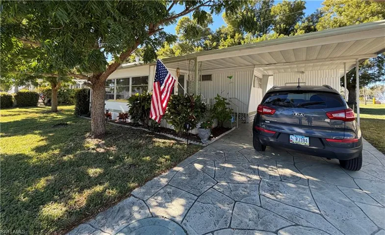 9  Red Poinciana  DR, Fort Myers, FL 33908