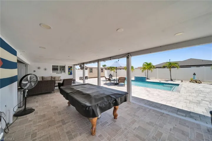 3221 Sw 11th Pl, Cape Coral, Florida 33914