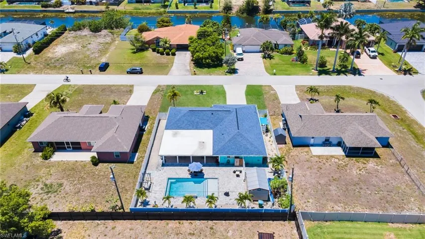 3221 Sw 11th Pl, Cape Coral, Florida 33914