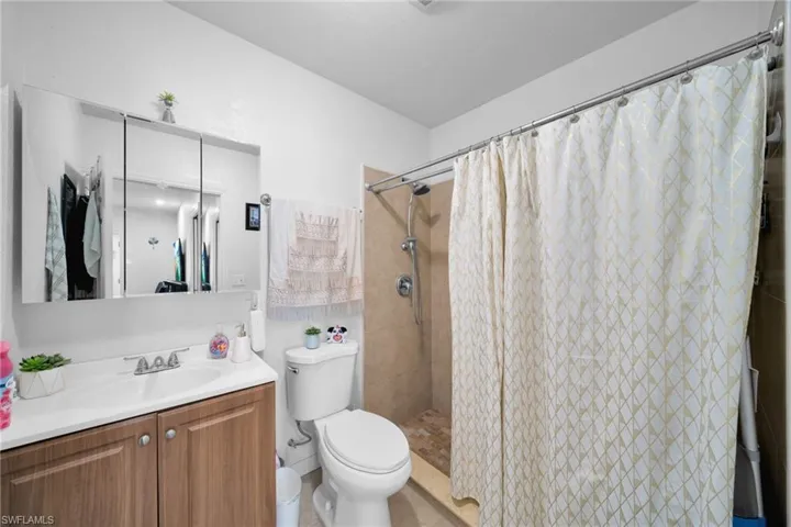 3221 Sw 11th Pl, Cape Coral, Florida 33914