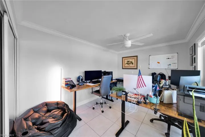 3221 Sw 11th Pl, Cape Coral, Florida 33914