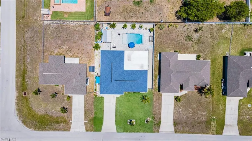 3221 Sw 11th Pl, Cape Coral, Florida 33914