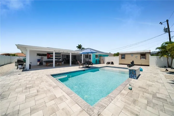 3221 Sw 11th Pl, Cape Coral, Florida 33914