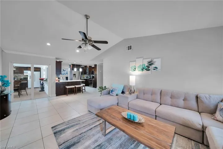 3221 Sw 11th Pl, Cape Coral, Florida 33914