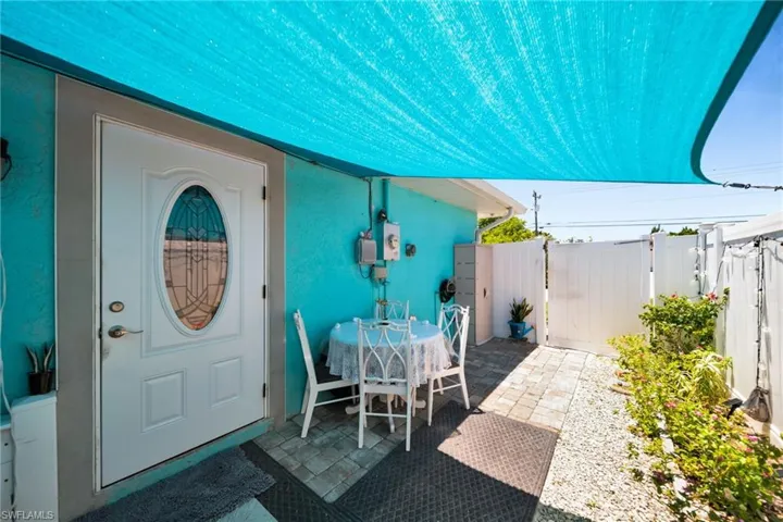 3221 Sw 11th Pl, Cape Coral, Florida 33914