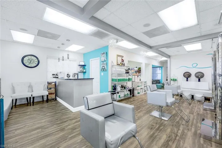 2940  Immokalee  RD, Naples, FL 34110