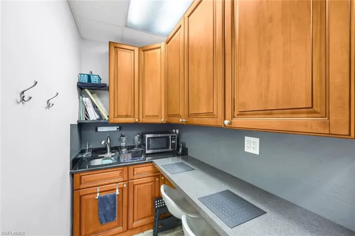 2940  Immokalee  RD, Naples, FL 34110
